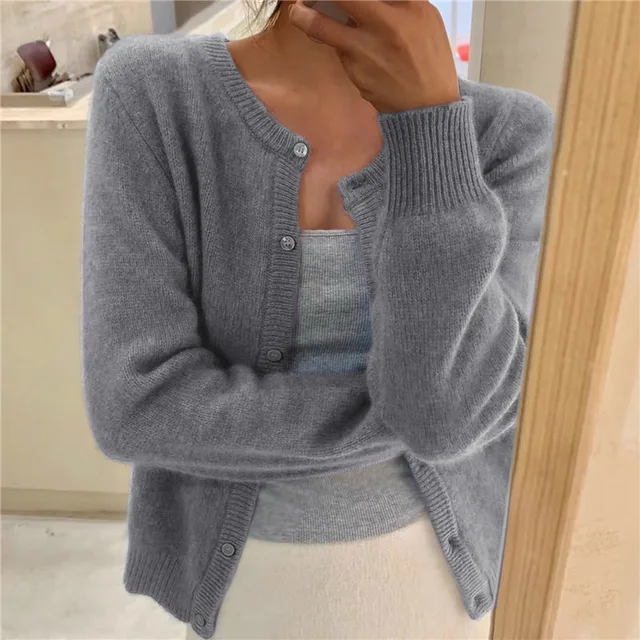 Brooklyn Cardigan Femme – Maille Douce, Coupe Ample & Fermeture Boutonnée