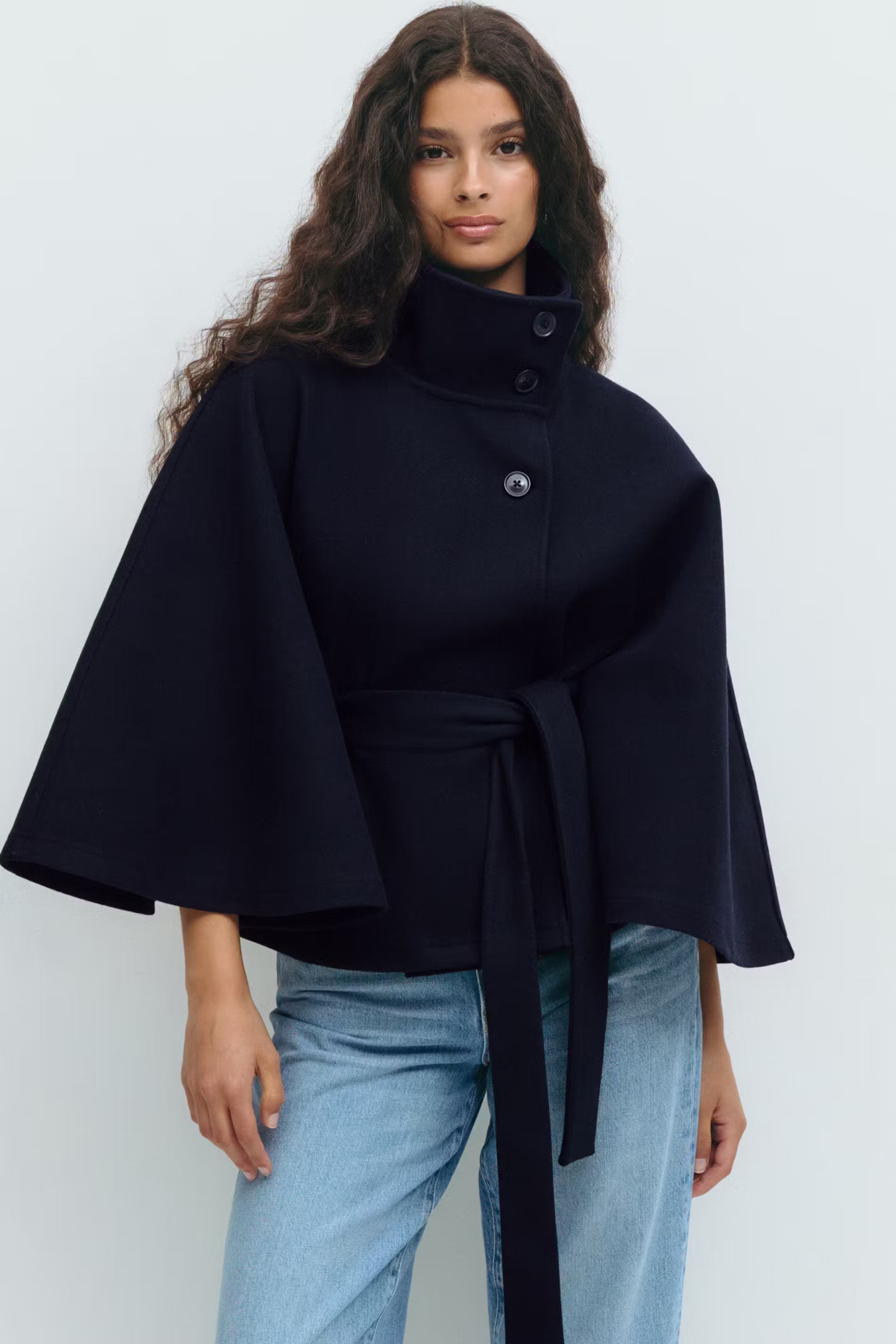 Odeline Cape Femme – Manteau Élégant avec Col Montant et Ceinture à Nouer
