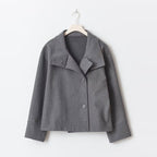 Abrigo Corto Celestine para Mujer – Chaqueta Cruzada Chic con Cuello Alto y Corte Oversize