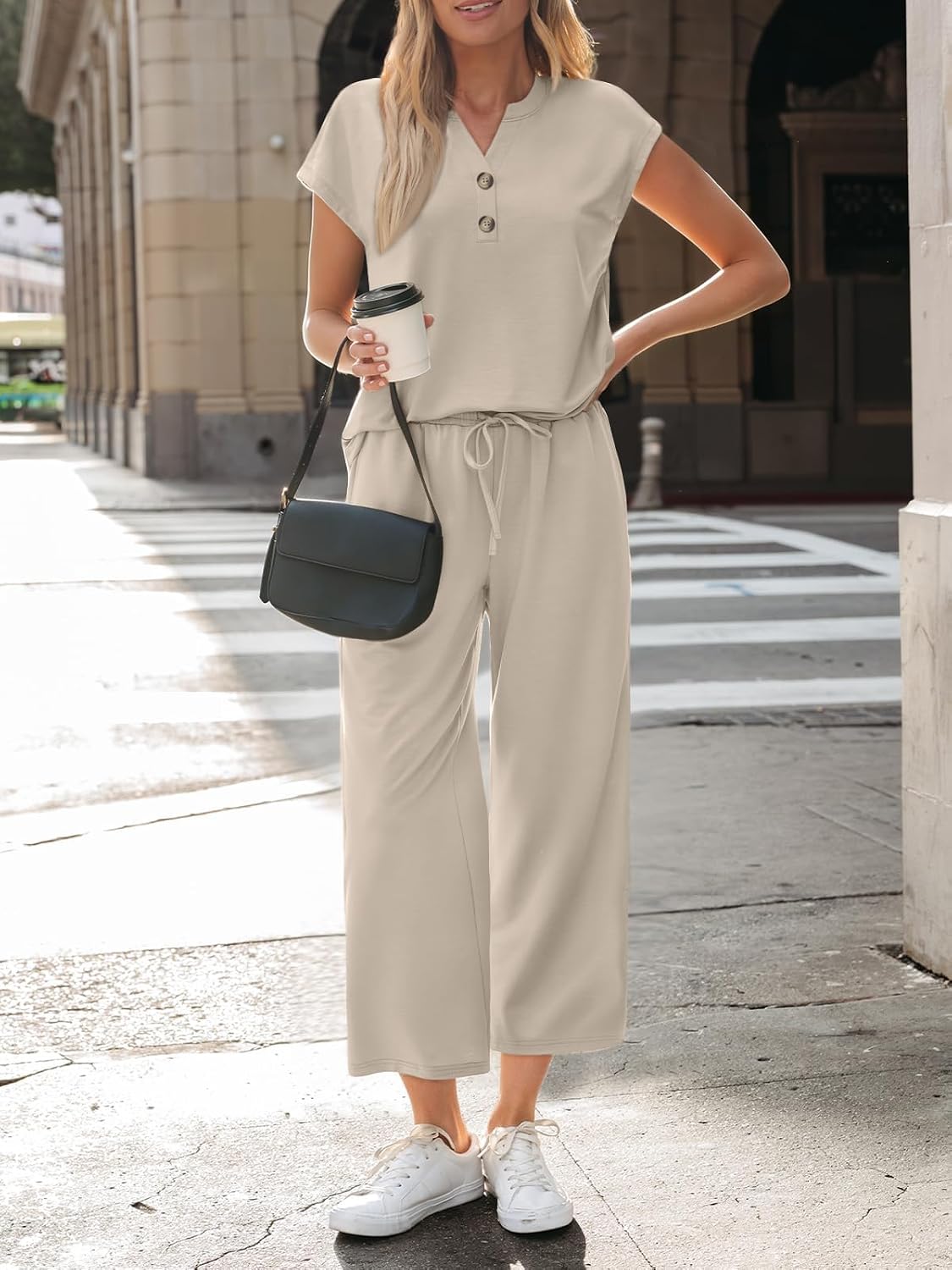 Serena Ensemble Femme – Ensemble Deux Pièces avec Haut à Col V et Pantalon Large à Cordon de Serrage