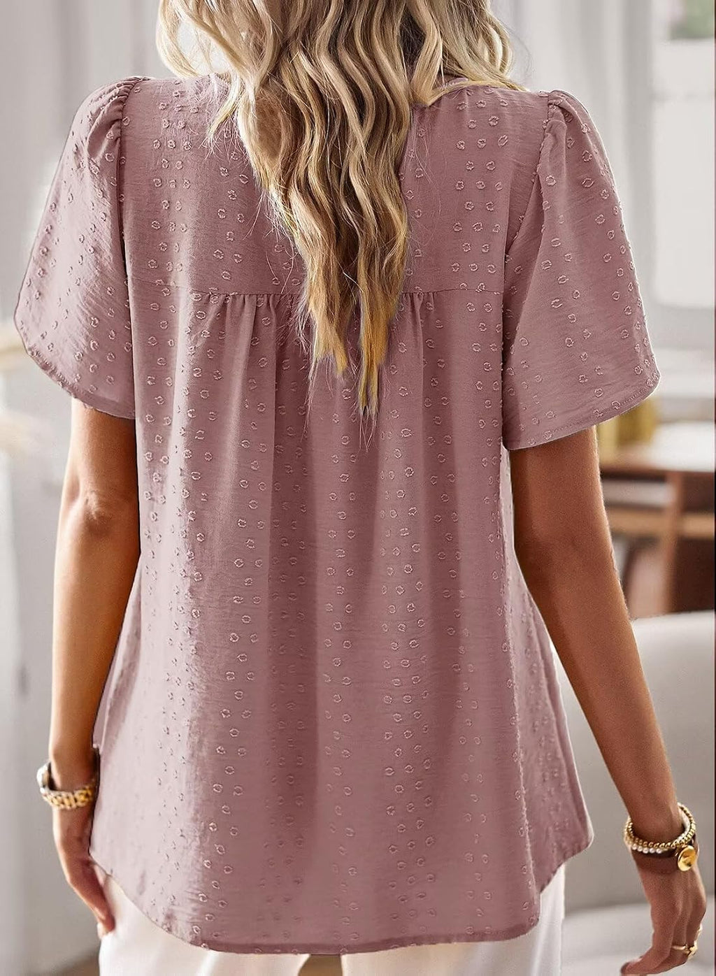 Elvira Haut Femme – Blouse Fluide à Col Rond avec Dentelle Crochetée et Manches Courtes