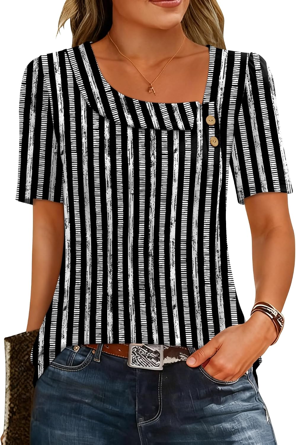 Viviana Haut Femme – Blouse à Col Asymétrique avec Manches Courtes et Boutons Décoratifs