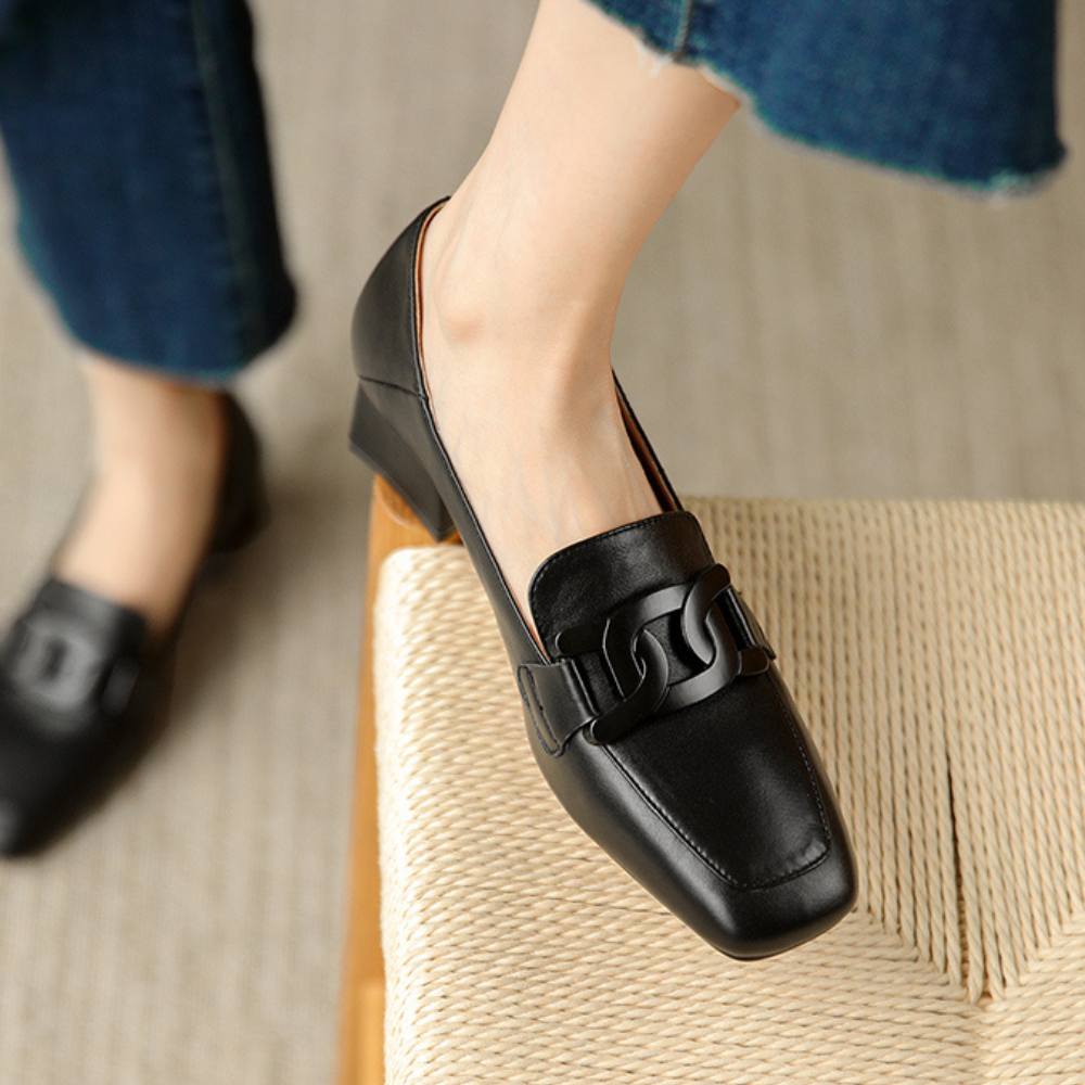 Ellery Mocassins Femme – Chaussures Élégantes à Enfiler avec Détail Raffiné & Confort Quotidien