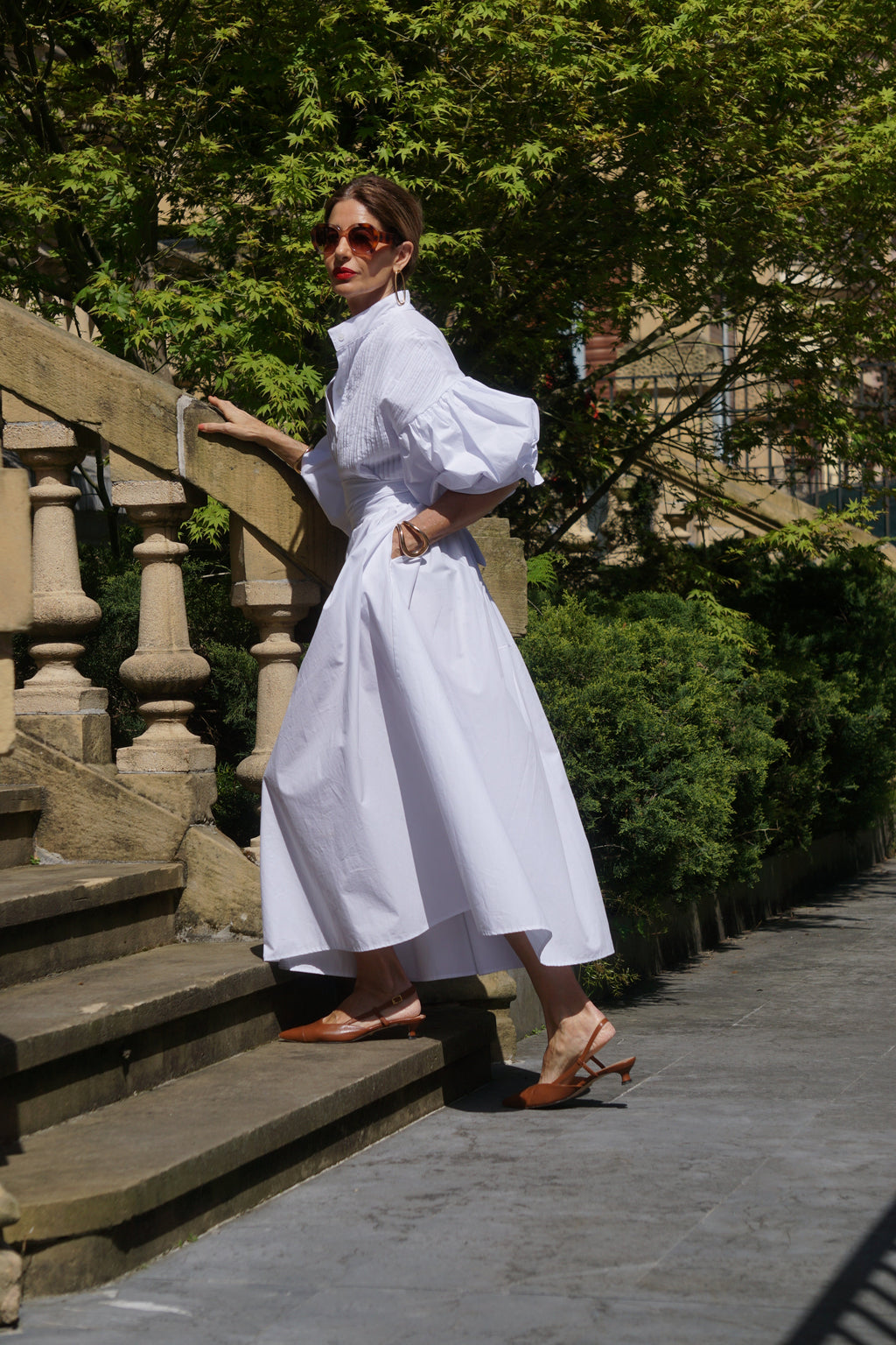 Vanessa Robe Longue en Coton – Robe Blanche Élégante avec Ceinture et Poches