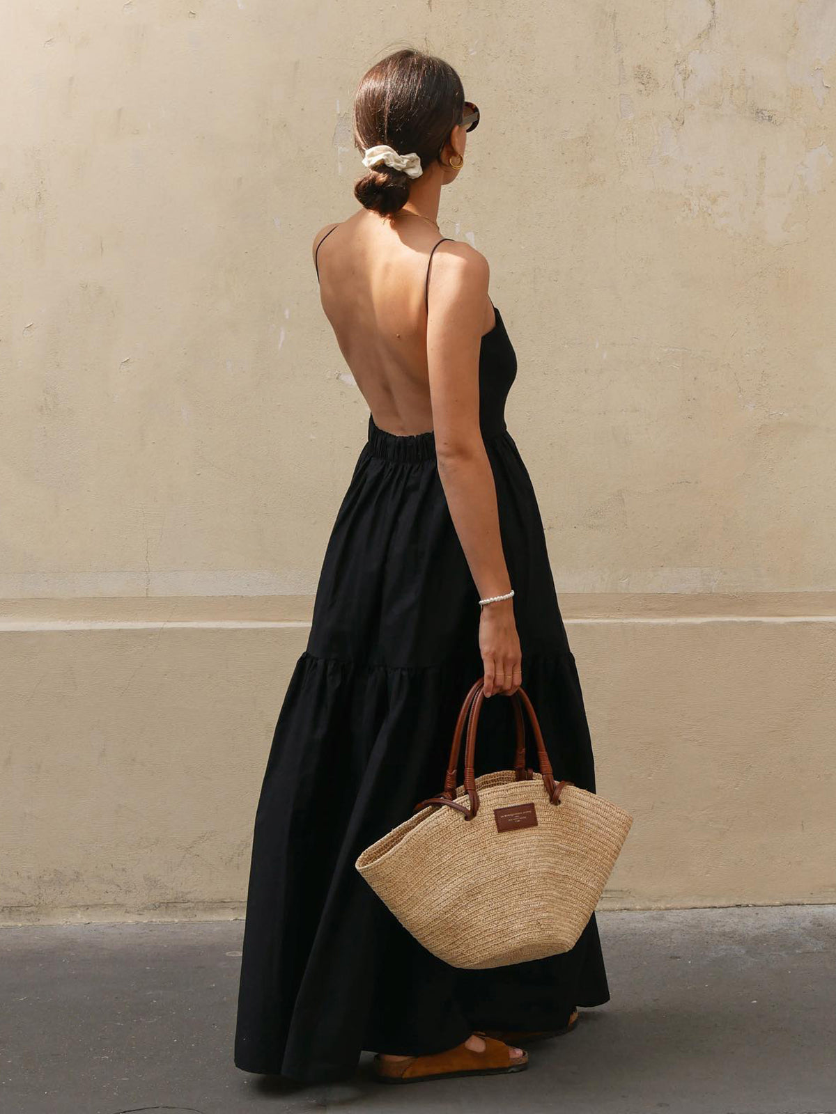 Charlene Robe Maxi Dos Nu – Robe Longue Élégante Sans Manches à Décolleté Profond