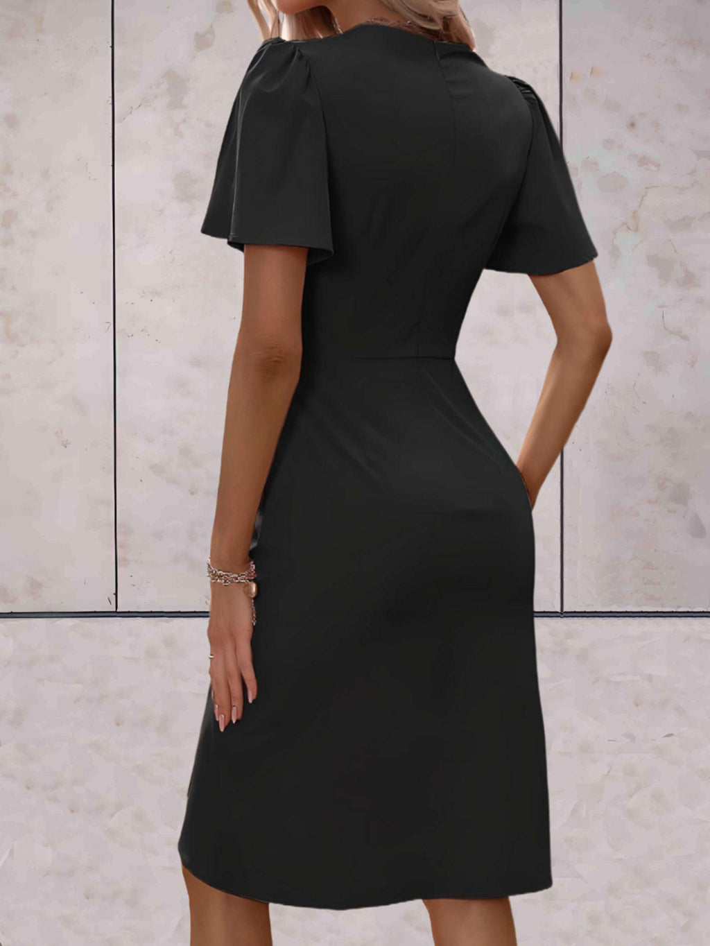 Elara Robe Cache-Cœur Femme – Robe Élégante à Col V avec Taille Nouée & Coupe Fluide