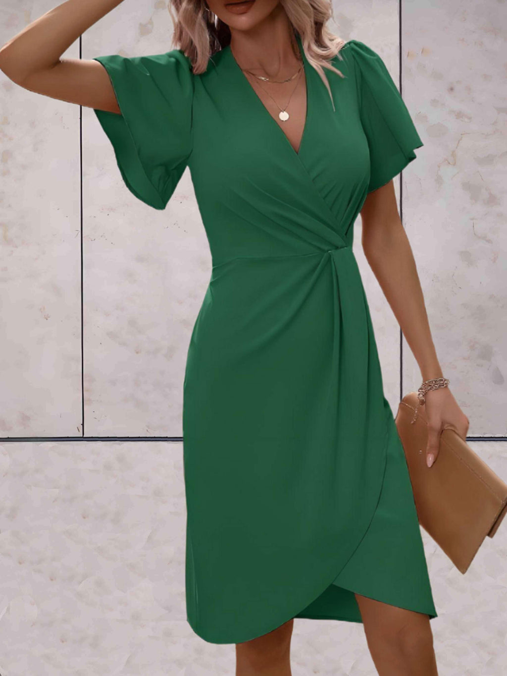 Elara Robe Cache-Cœur Femme – Robe Élégante à Col V avec Taille Nouée & Coupe Fluide