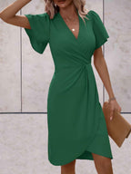 Elara Robe Cache-Cœur Femme – Robe Élégante à Col V avec Taille Nouée & Coupe Fluide