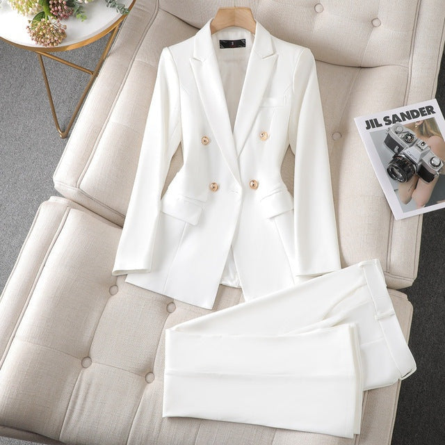 Avery Ensemble Femme Blazer et Pantalon Coupe Élégante pour un Style Raffiné