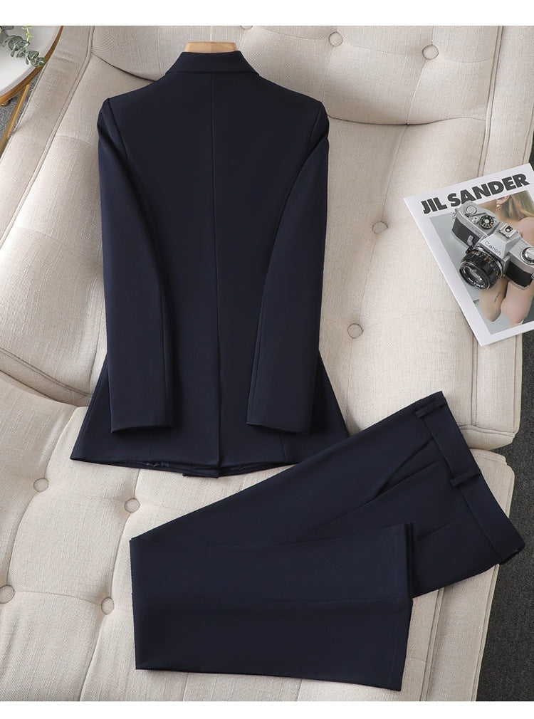 Avery Ensemble Femme Blazer et Pantalon Coupe Élégante pour un Style Raffiné