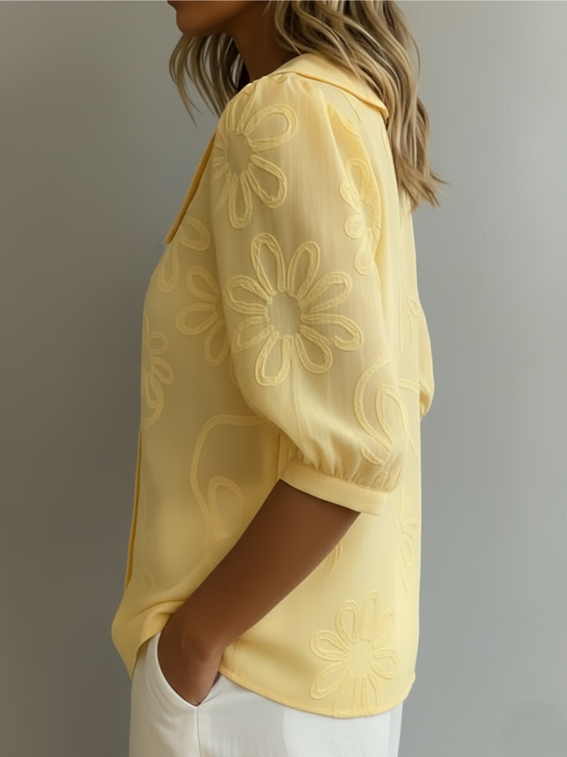 Amandine Blouse Femme – Broderie Florale, Col Rond et Coupe Confortable