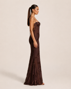 Désirée Vestido largo de mujer con tirantes finos, bordado floral y elegante espalda con cordones