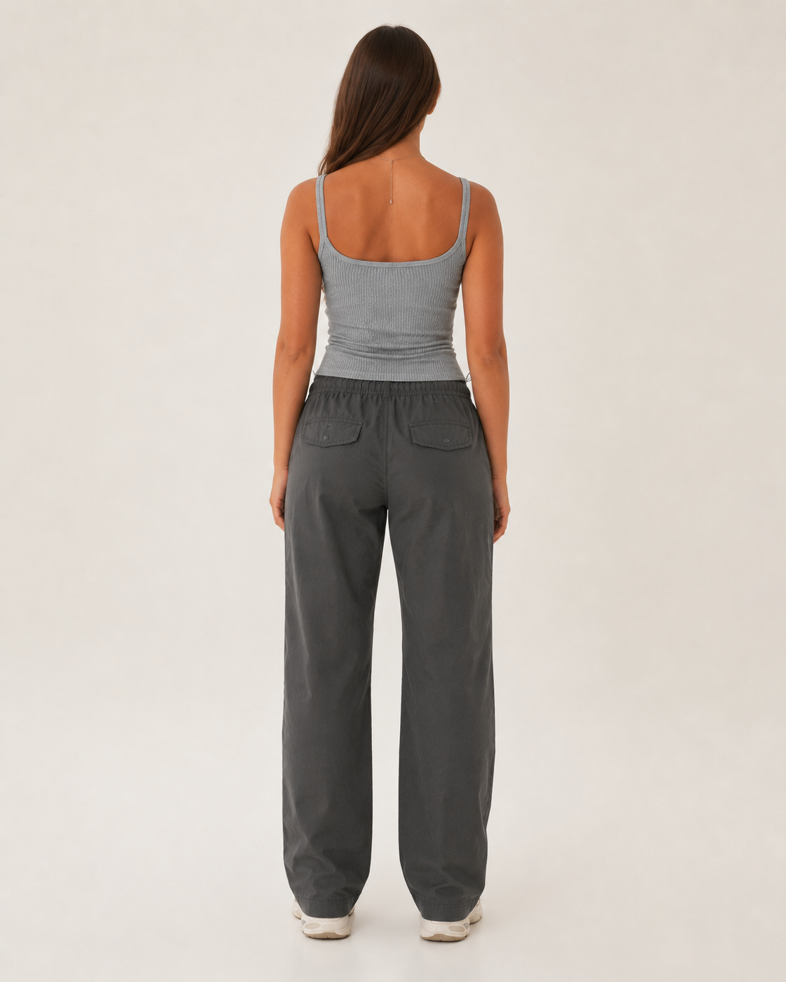 Isolde Camiseta de tirantes para mujer, acanalada, con escote redondo, tirantes finos, ajustada y cómoda