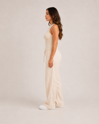 Anouk Beige Geribde Mouwloze Top met Ronde Hals en Comfortabele Slim Fit Pasvorm