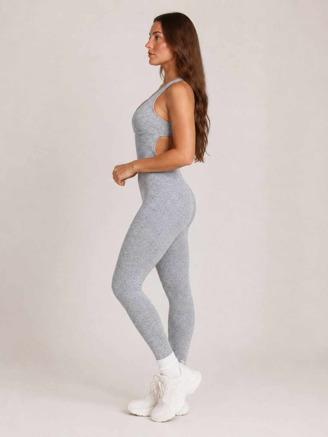 Isolde Sport Jumpsuit met Halternek, Open Rug en Figuurvormende Pasvorm voor Dames