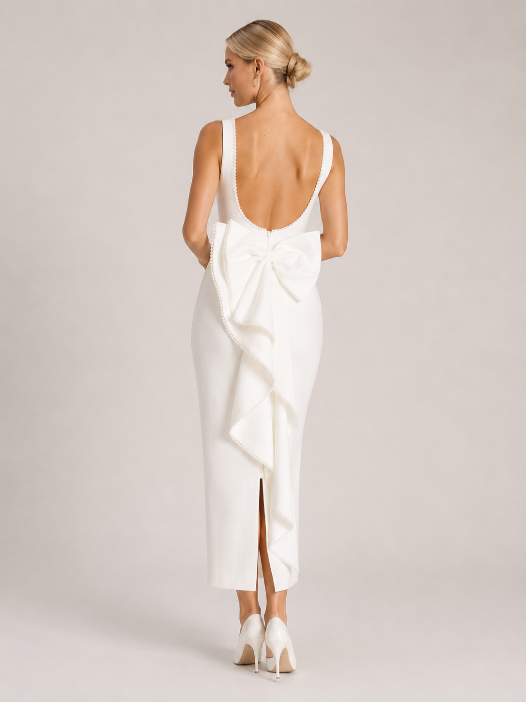Seraphine Witte Maxi Jurk met Open Rug, Mouwloos Design en Elegante Slim Fit voor Dames
