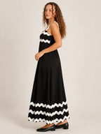 Élodie Women's Maxi Dress with Contrasting Wavy Straps and Elegant Flowing Fit