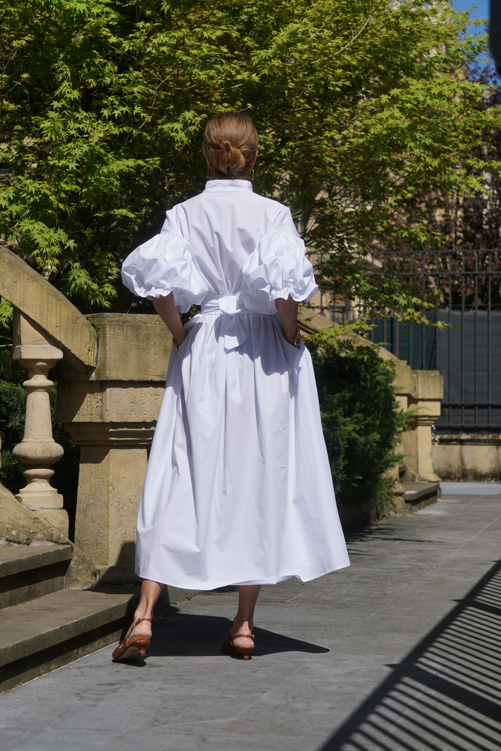 Vanessa Robe Longue en Coton – Robe Blanche Élégante avec Ceinture et Poches