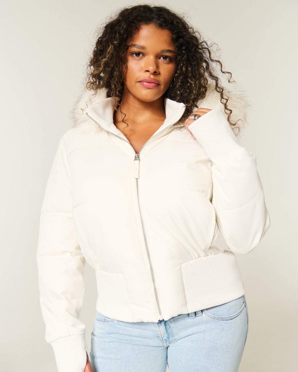 Morgan Manteau Hiver Femme – Veste Matelassée avec Capuche Amovible et Bordure en Fausse Fourrure