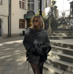Poncho Alina Donna – Poncho Asimmetrico in Lana con Drape Elegante