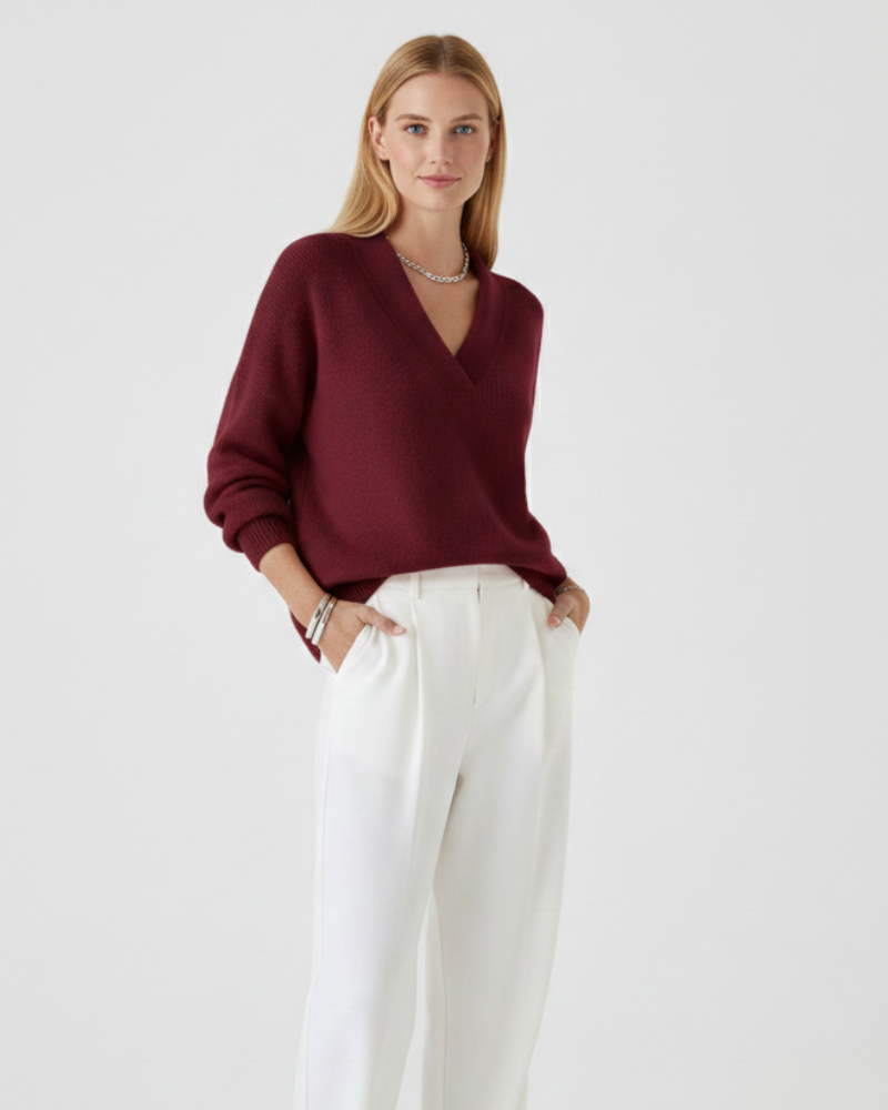 Chloé Pull Femme – Col V Doux, Coupe Fluide & Style Élégant Automne/Hiver