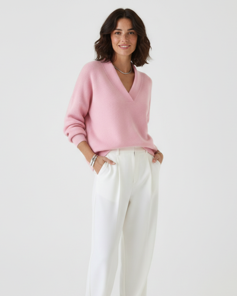 Chloé Pull Femme – Col V Doux, Coupe Fluide & Style Élégant Automne/Hiver