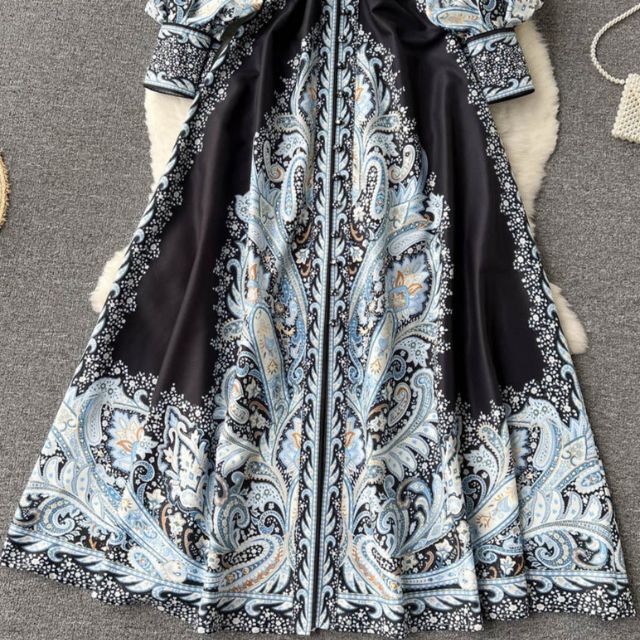 Victoria Robe Maxi Femme Imprimé Cachemire avec Ceinture et Col Élégant Chic