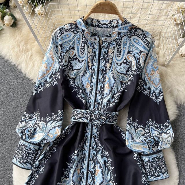 Victoria Robe Maxi Femme Imprimé Cachemire avec Ceinture et Col Élégant Chic
