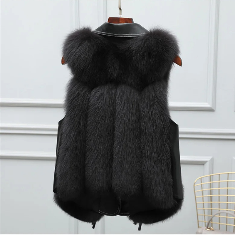 Clarisse Women's Faux Fur Vest – Elegant Sleeveless Vest with Oversized Collar & Adjustable Fit