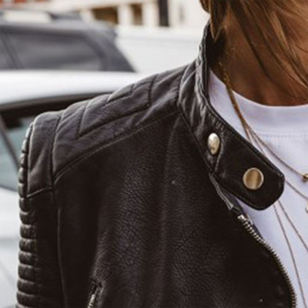 Brooklyn Veste Femme – Blouson Biker Ajusté avec Détails Zippés et Style Intemporel