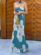 Élodie – Vestido largo palabra de honor azul petróleo con grandes flores blancas y corte fluido