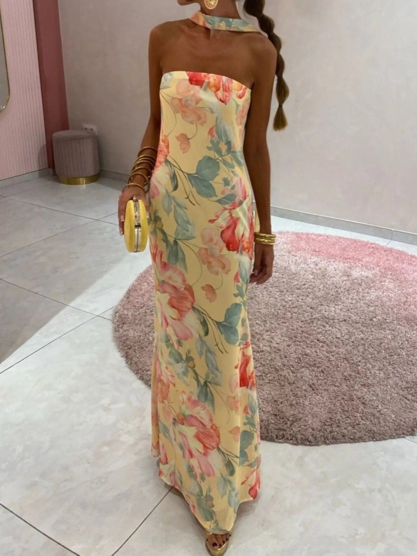 Élodie – Vestido largo palabra de honor azul petróleo con grandes flores blancas y corte fluido