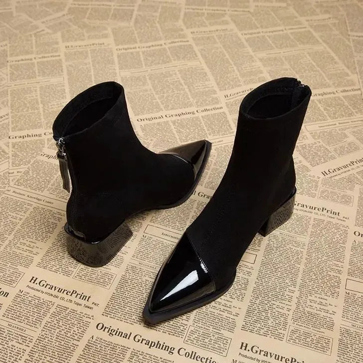 Véronique Bottines Femme – Bottines Élégantes à Talon Bloc avec Finition Vernie et Bout Pointu