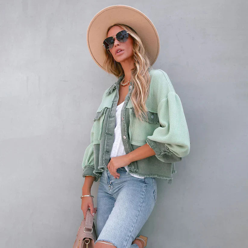 Maëline Veste Courte Femme – Veste en Jean Cintrée avec Ourlet Effiloché