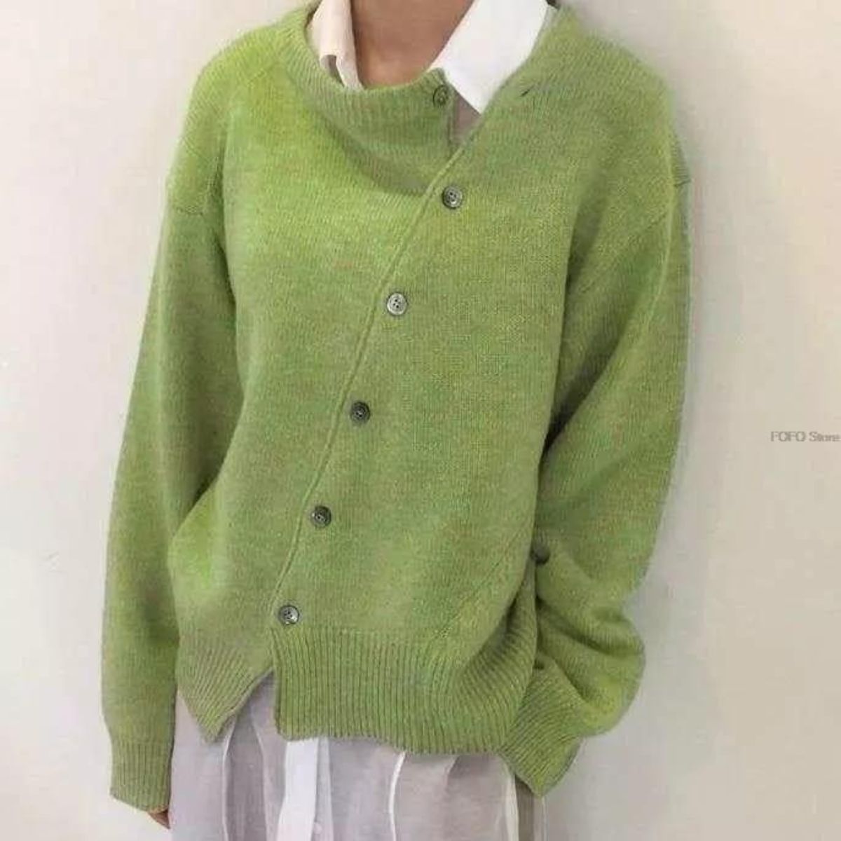 Kendall Cardigan Femme – Maille Cachemire Douce avec Boutonnage Asymétrique
