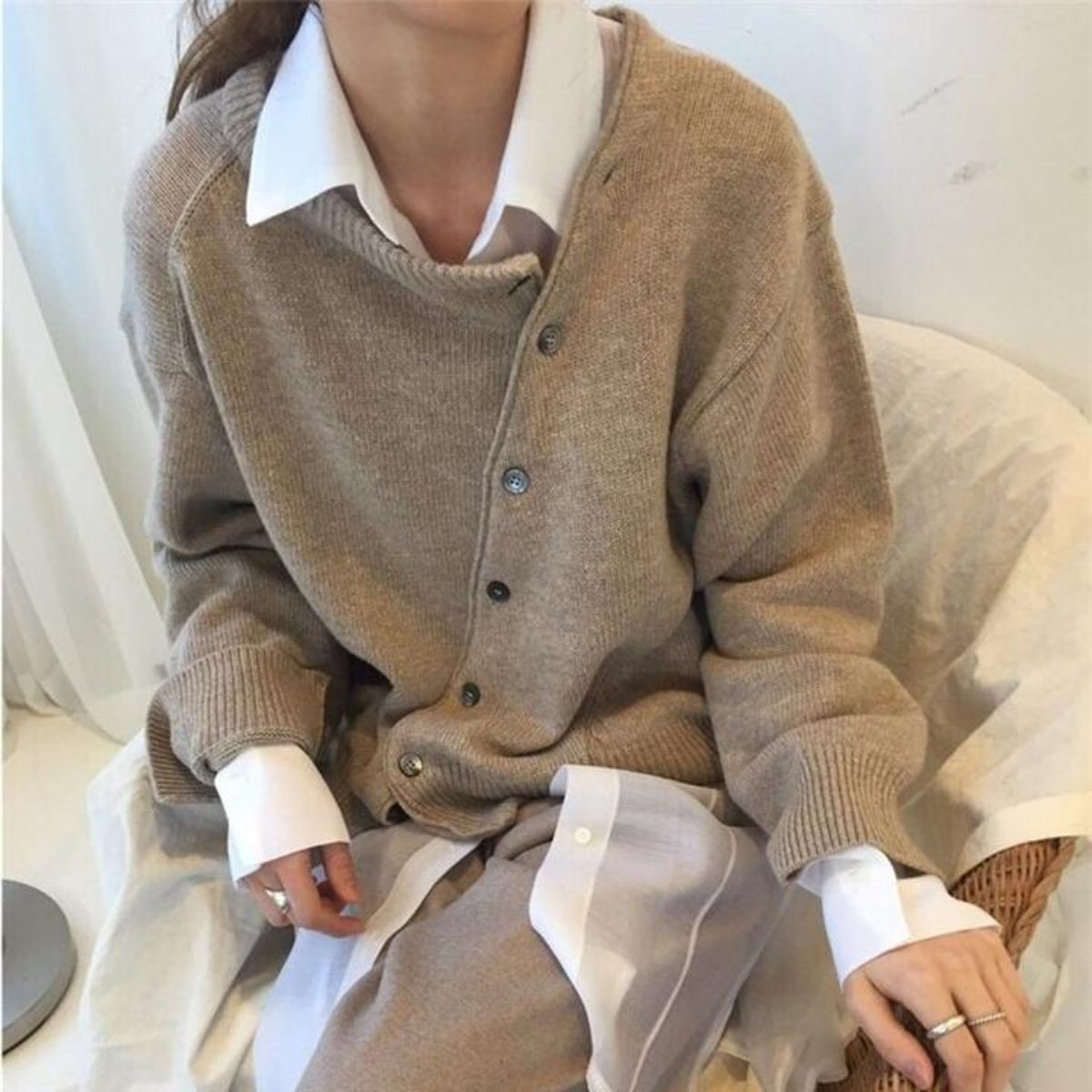 Kendall Cardigan Femme – Maille Cachemire Douce avec Boutonnage Asymétrique