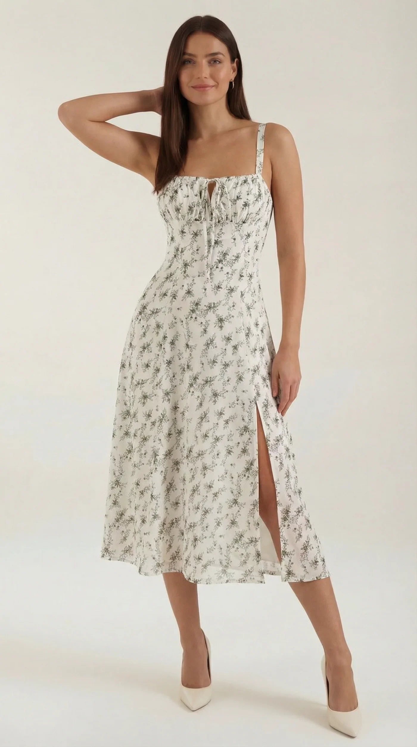 Brielle Robe Midi Fleurie Femme à Fente et Encolure Cœur Élégante Chic
