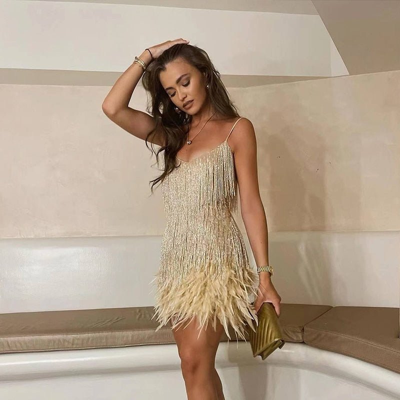 Avery Robe Cocktail Femme – Robe Courte à Franges Brillantes pour Soirées Élégantes