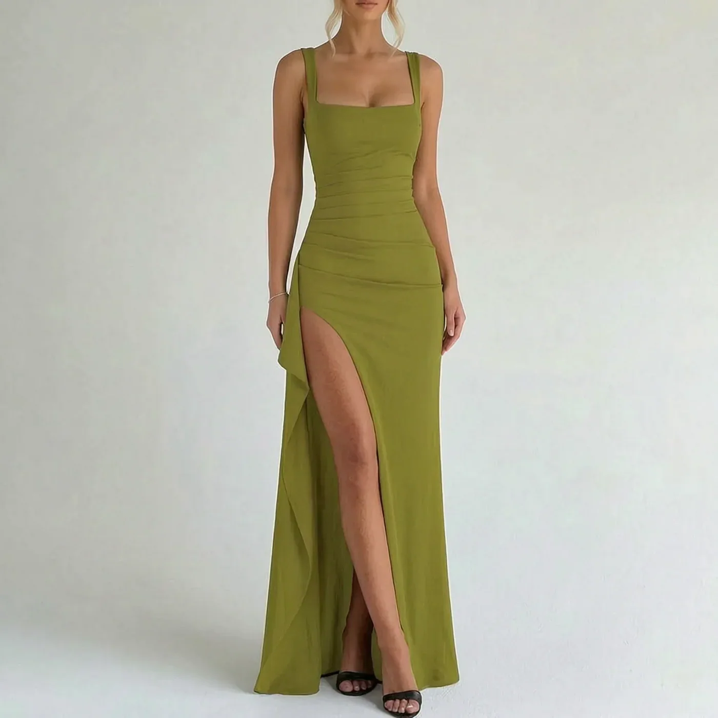 Vivienne Robe Maxi Femme Fendue à Encolure Carrée Élégante pour Gala Chic