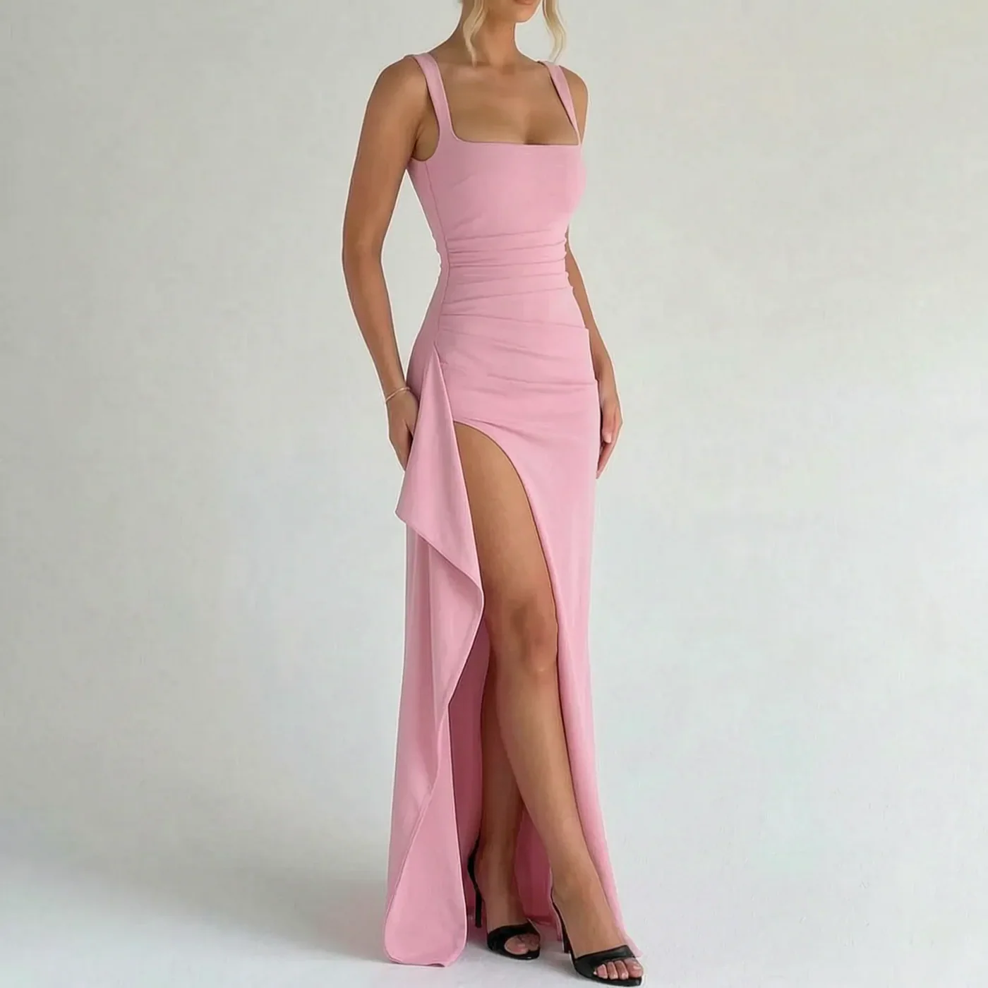 Vivienne Robe Maxi Femme Fendue à Encolure Carrée Élégante pour Gala Chic